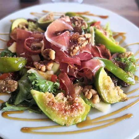 Casona Granado Hotel El Pilar y Provincias